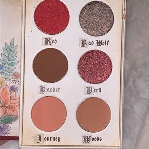 Storybook cosmetics eyeshadow palette
